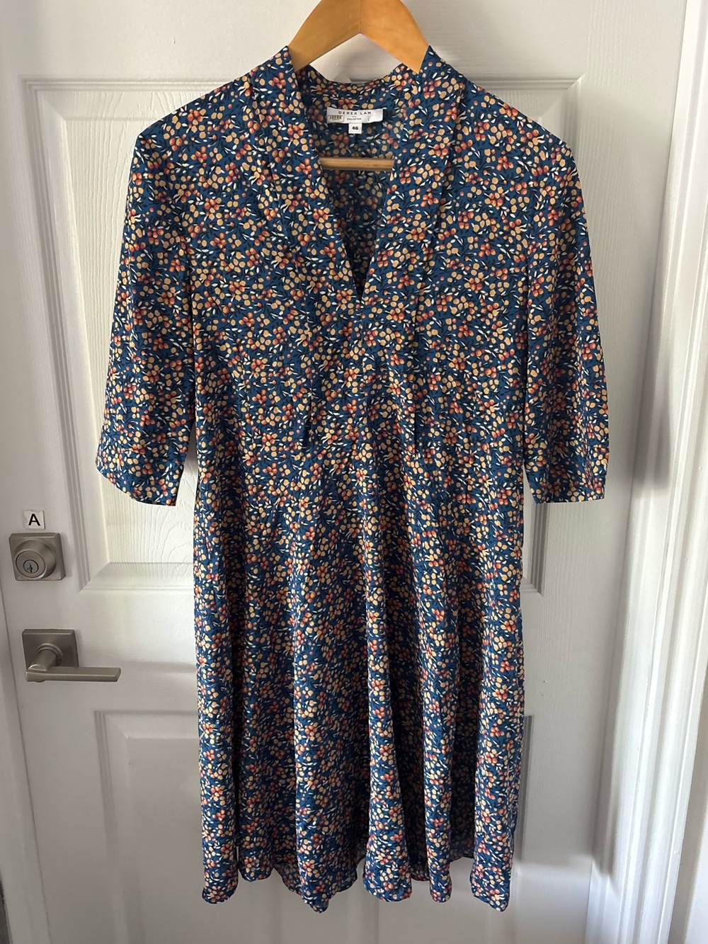 Derek Lam Ditsy Floral Split-Neck Midi Dress Size 46